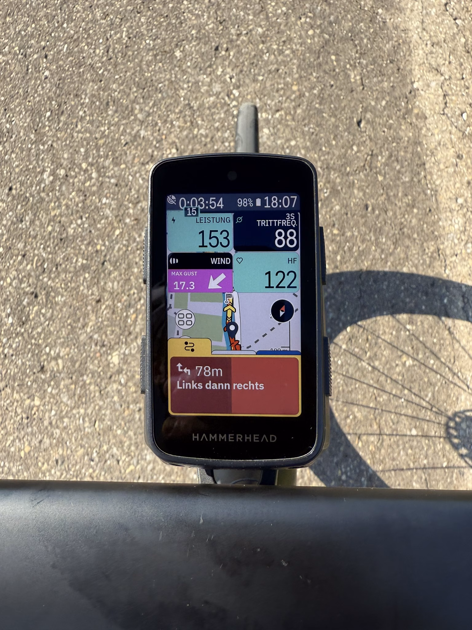 Hammerhead Karoo 3 Navigation im Test – Abbiegehinweise beim Rerouting